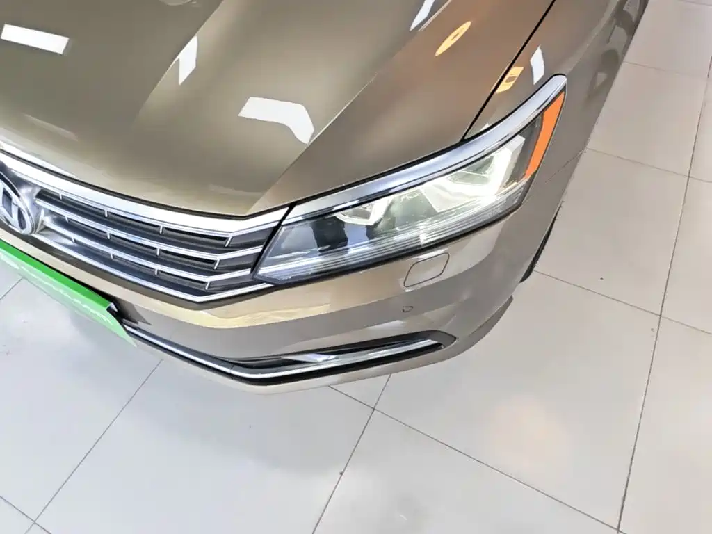 Volkswagen Passat — миниатюра 24