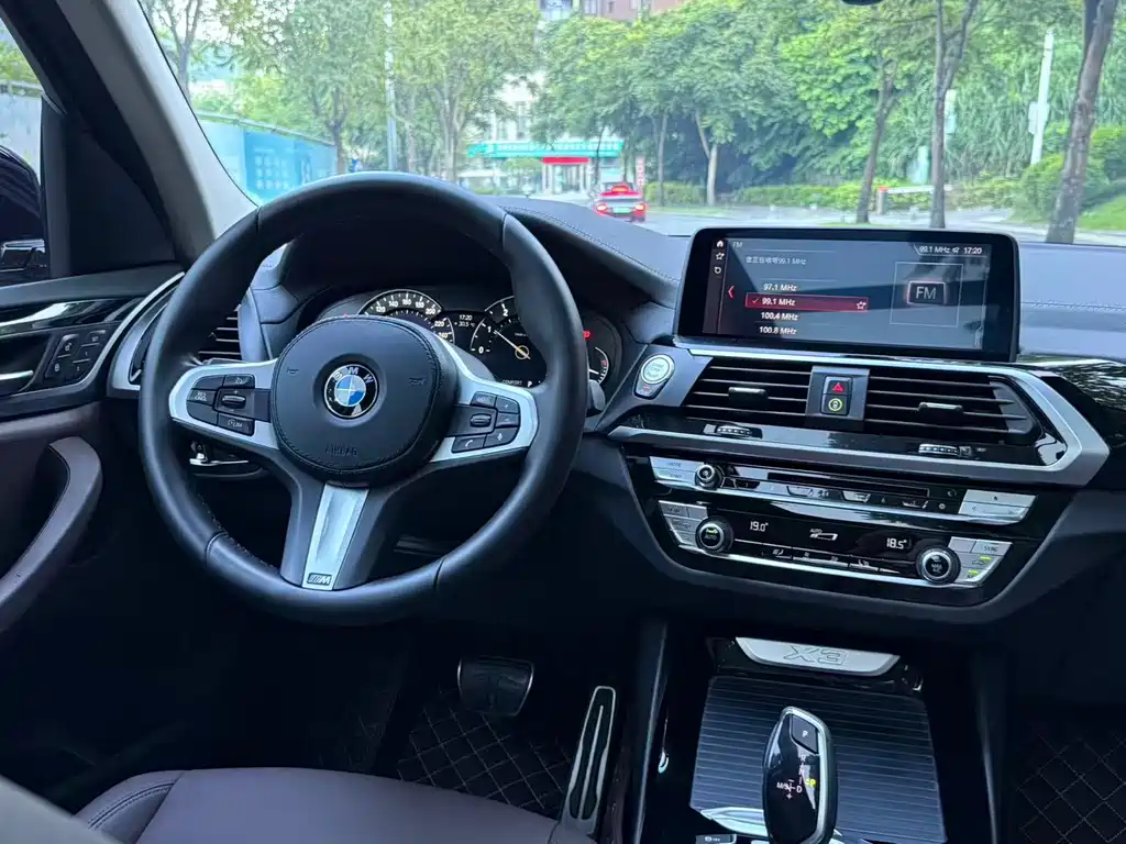 BMW X3 — миниатюра 8