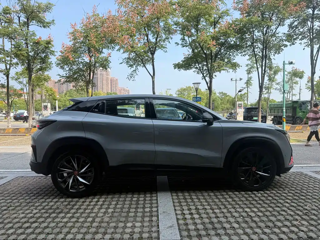 Changan UNI-T — миниатюра 4