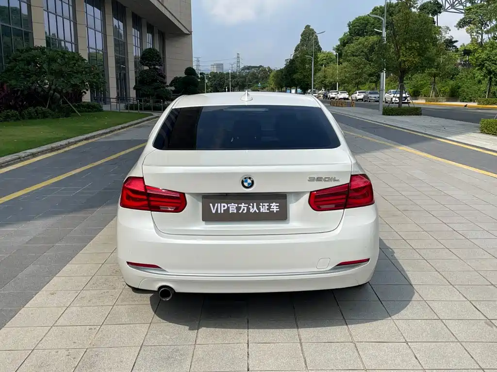 BMW 3 Series — миниатюра 6