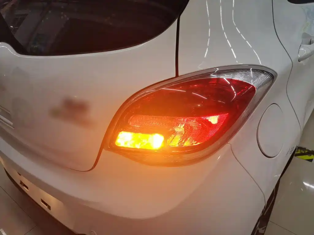 Changan Benben E-Star — миниатюра 8