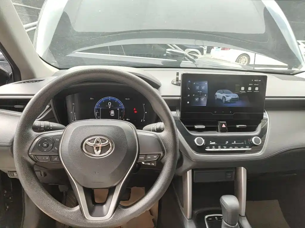 Toyota Frontlander — миниатюра 10