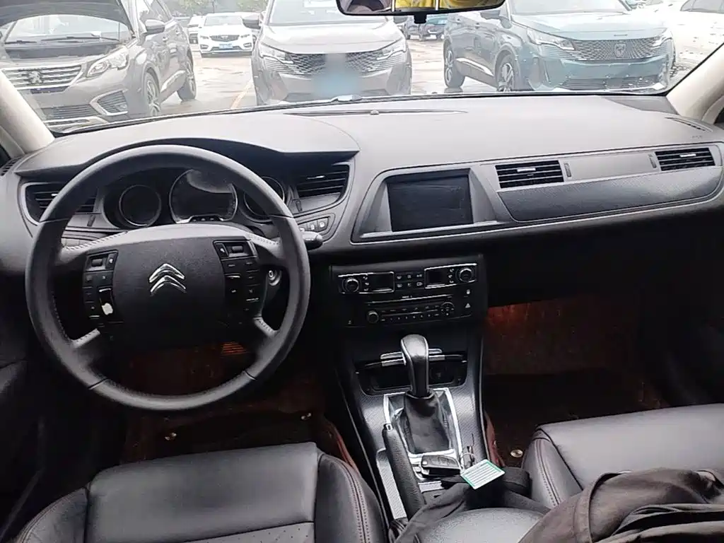 Citroen C5 — миниатюра 10