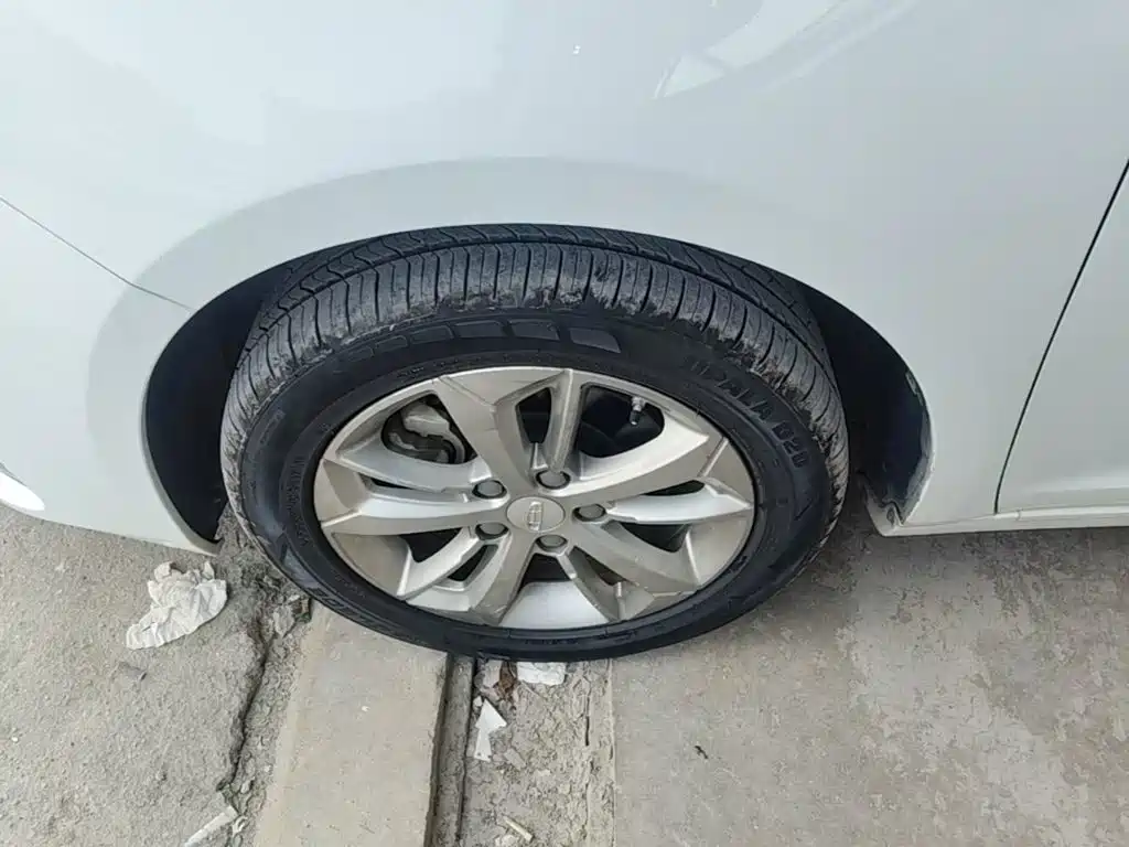 Geely Emgrand GL — миниатюра 23