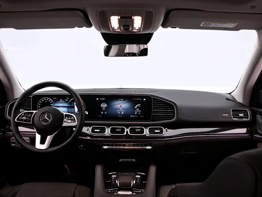 Mercedes-Benz GLS — миниатюра 5