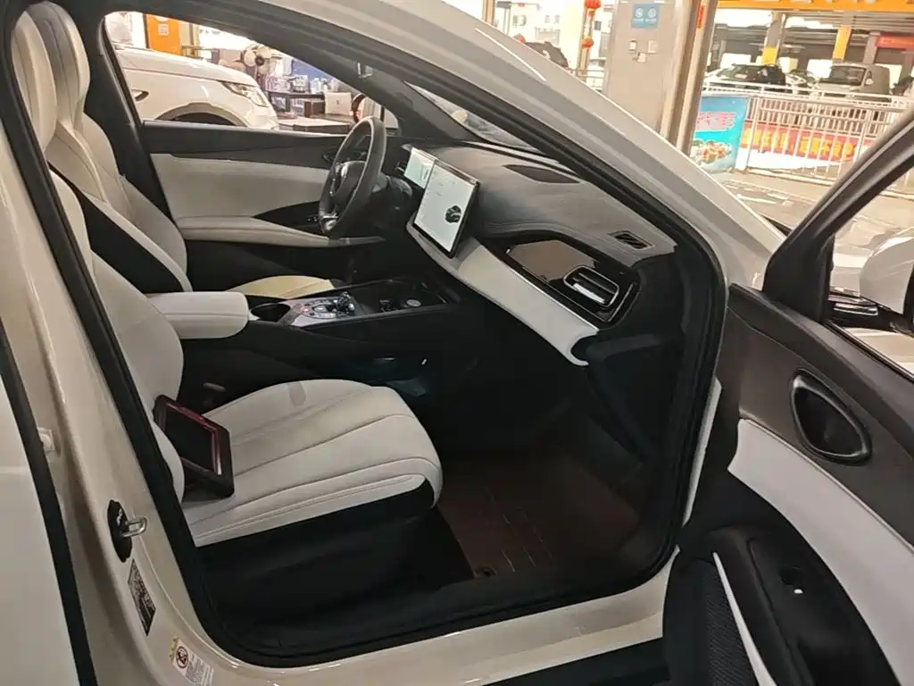 BYD Seal 06 — миниатюра 25