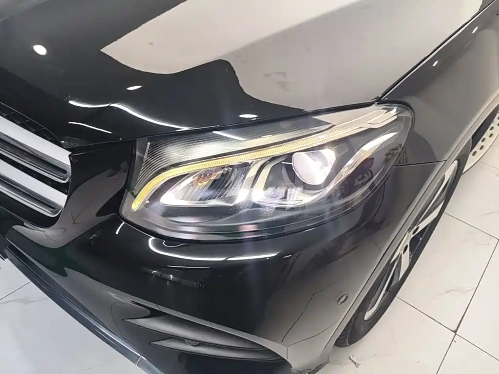 Mercedes-Benz GLC — миниатюра 24
