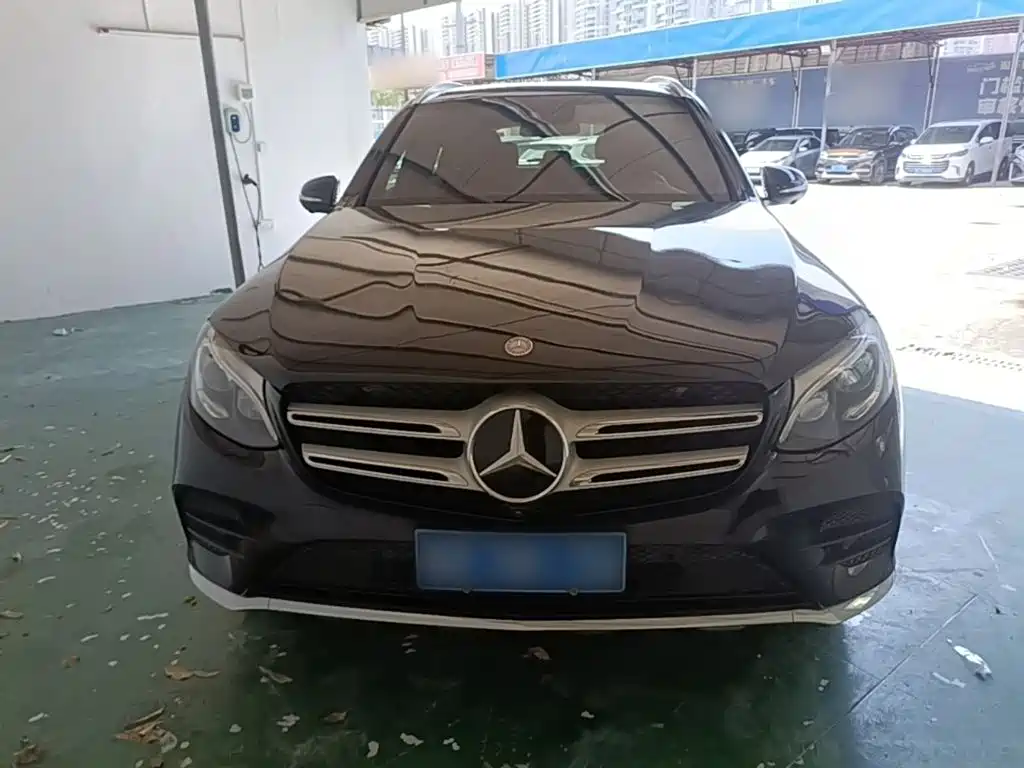 Mercedes-Benz GLC 2017 GLC 300 4MATIC Luxury