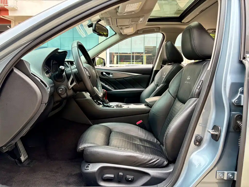 Infiniti Q50 — миниатюра 4