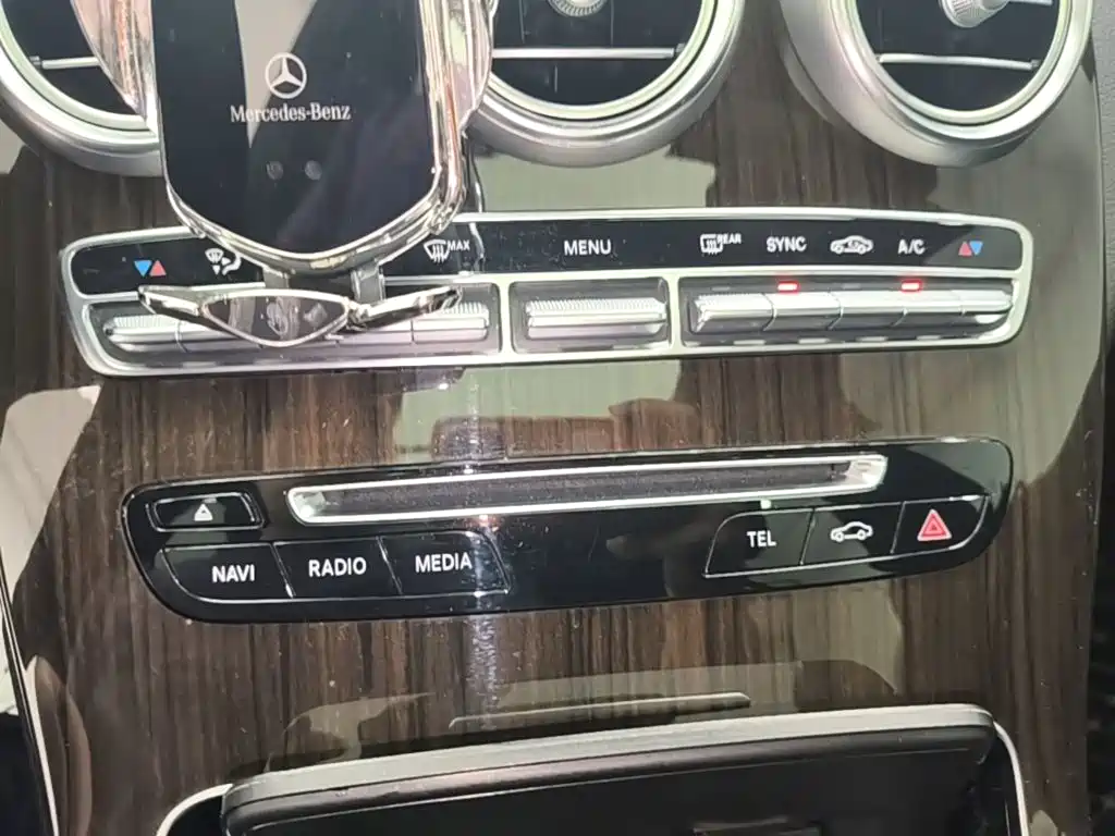 Mercedes-Benz GLC — миниатюра 13