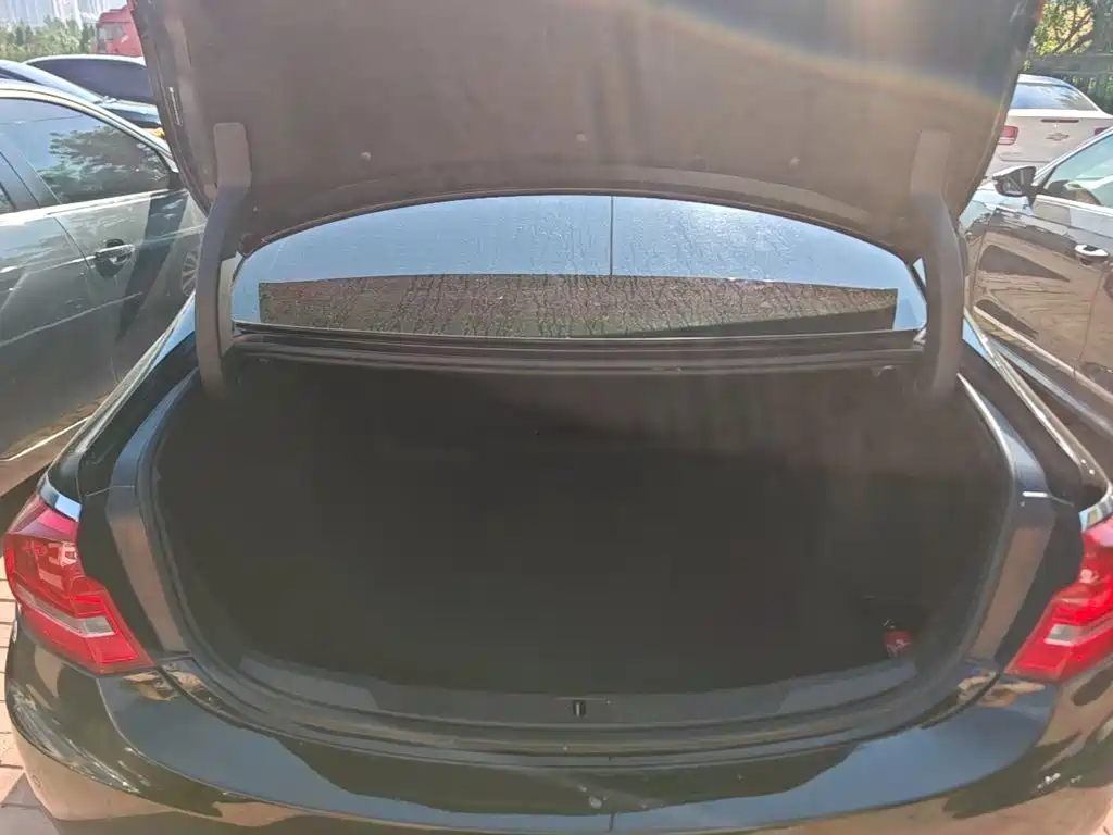 Buick LaCrosse — миниатюра 19