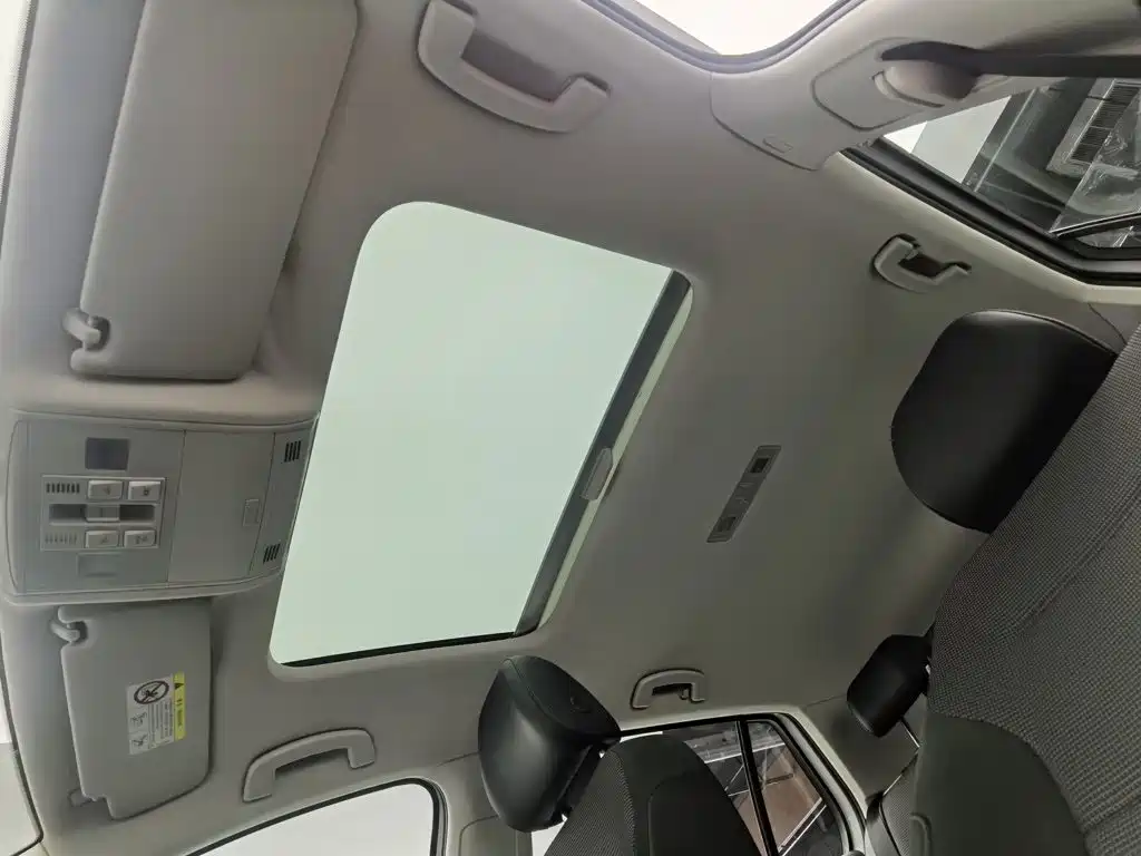 Volkswagen Golf — миниатюра 14