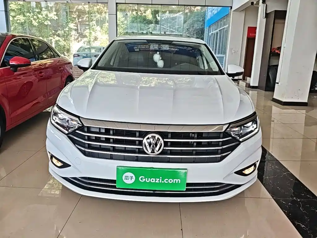 Volkswagen Sagitar — миниатюра 3