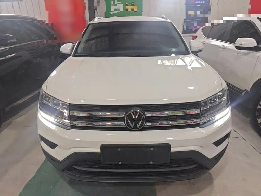 Volkswagen Tharu — миниатюра 3