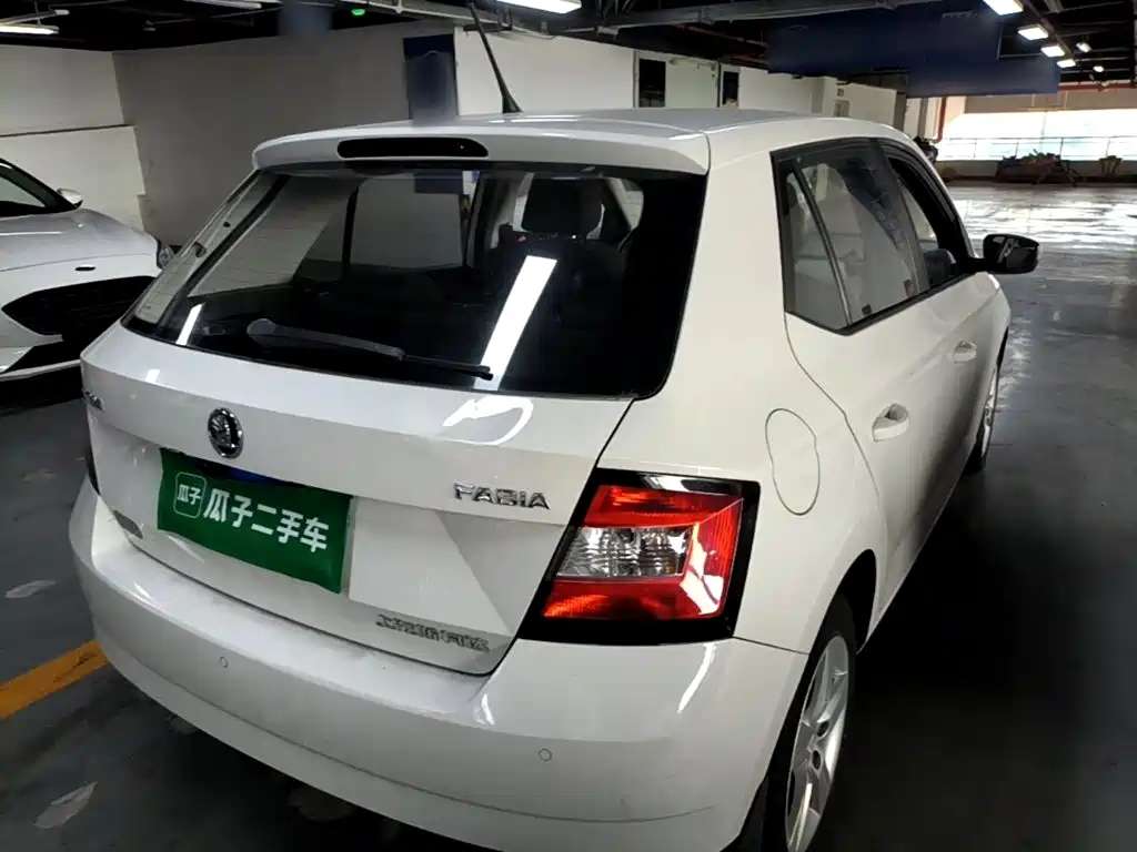 Skoda Fabia — миниатюра 7