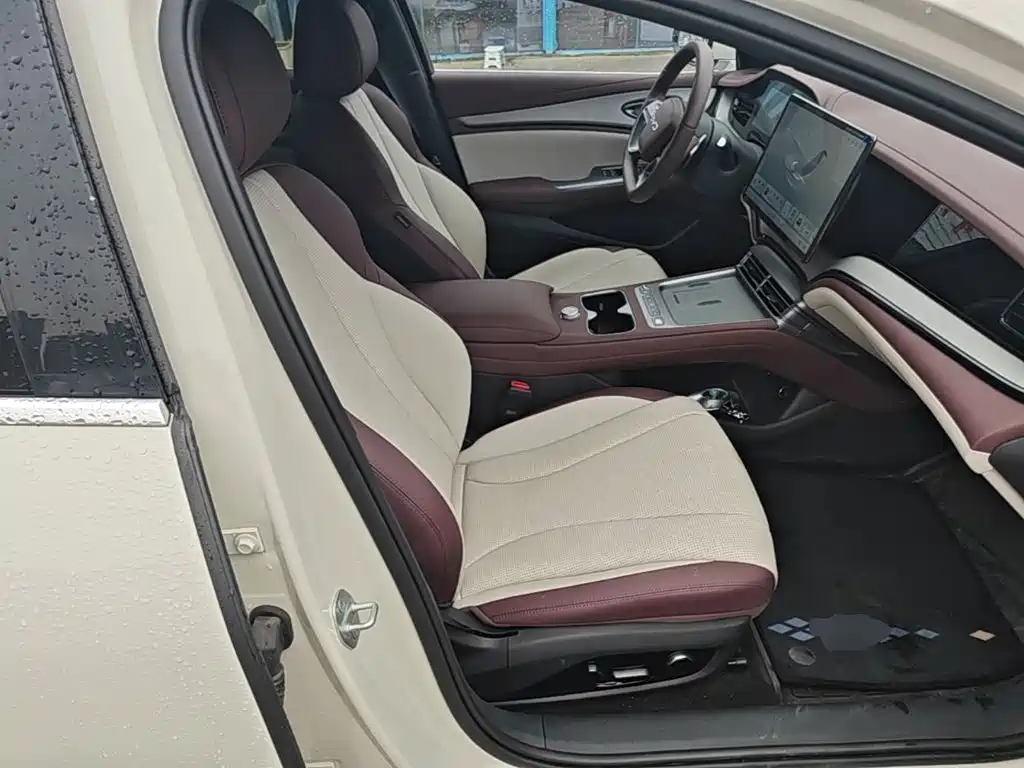 BYD Seal 07 DM-i — миниатюра 25