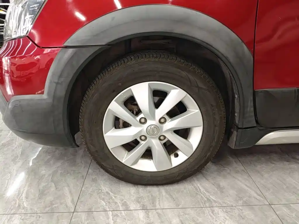 Nissan Livina — миниатюра 23