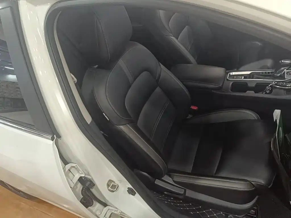 Nissan Sylphy — миниатюра 25