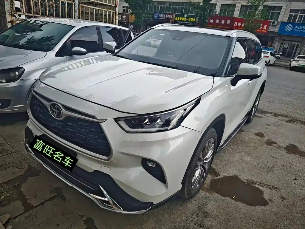 Toyota Highlander 2024