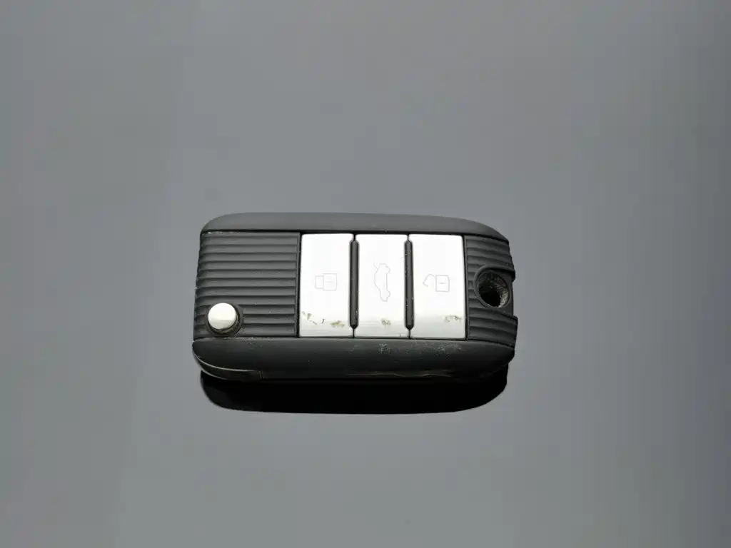 Roewe RX8 — миниатюра 19