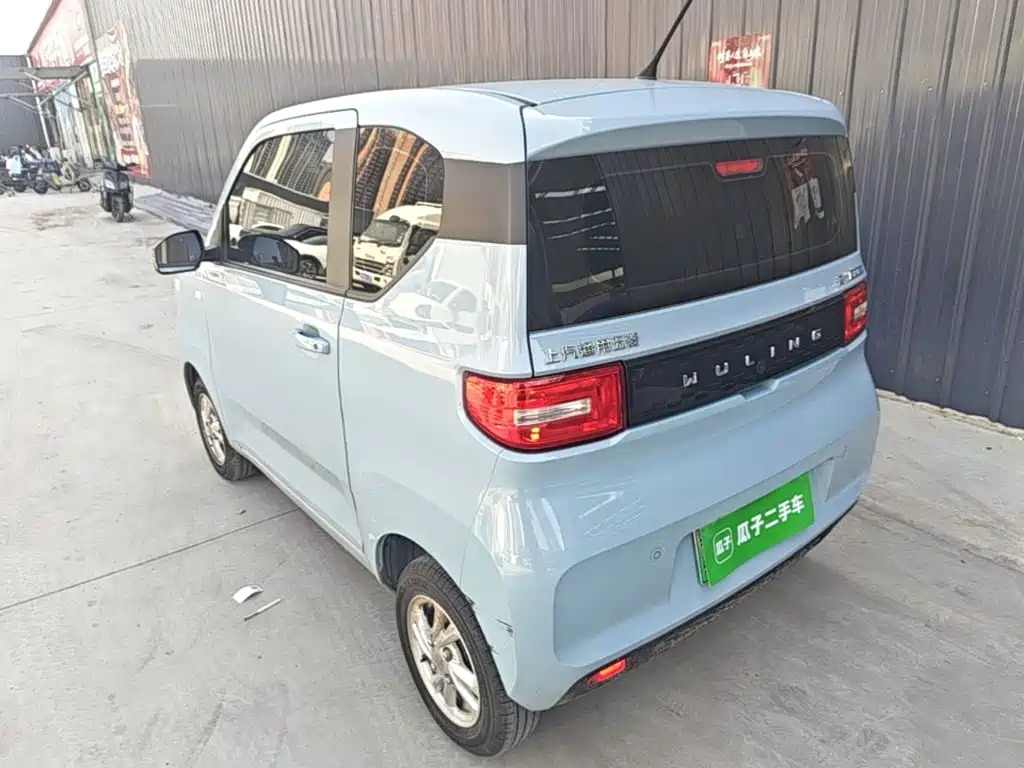 Wuling MINIEV — миниатюра 5