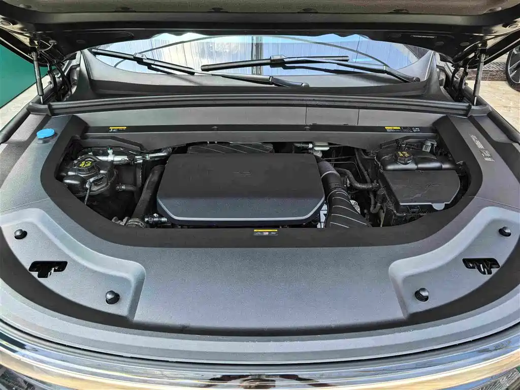 Li Auto Li L8 — миниатюра 12