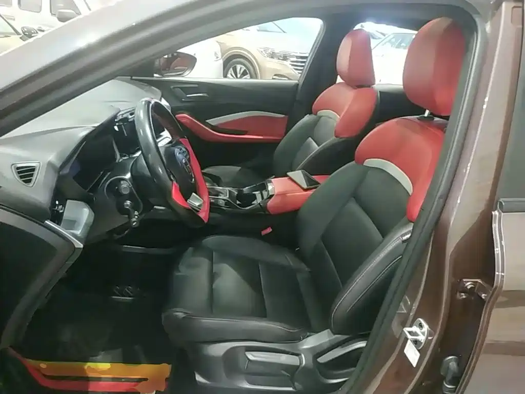 MG MG5 — миниатюра 15