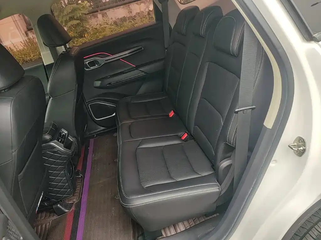 Geely Haoyue — миниатюра 17