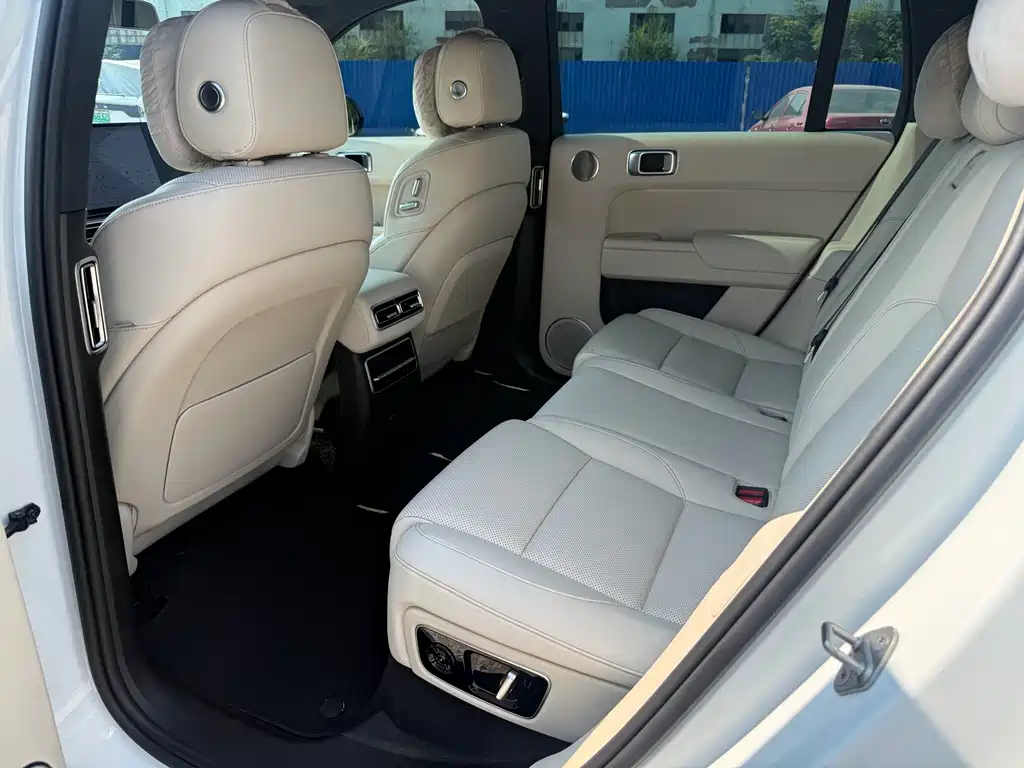 Li Auto Li L7 — миниатюра 5