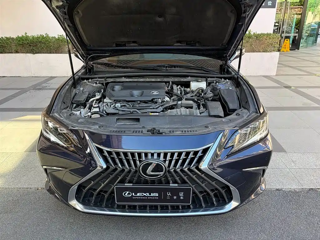 Lexus ES — миниатюра 6