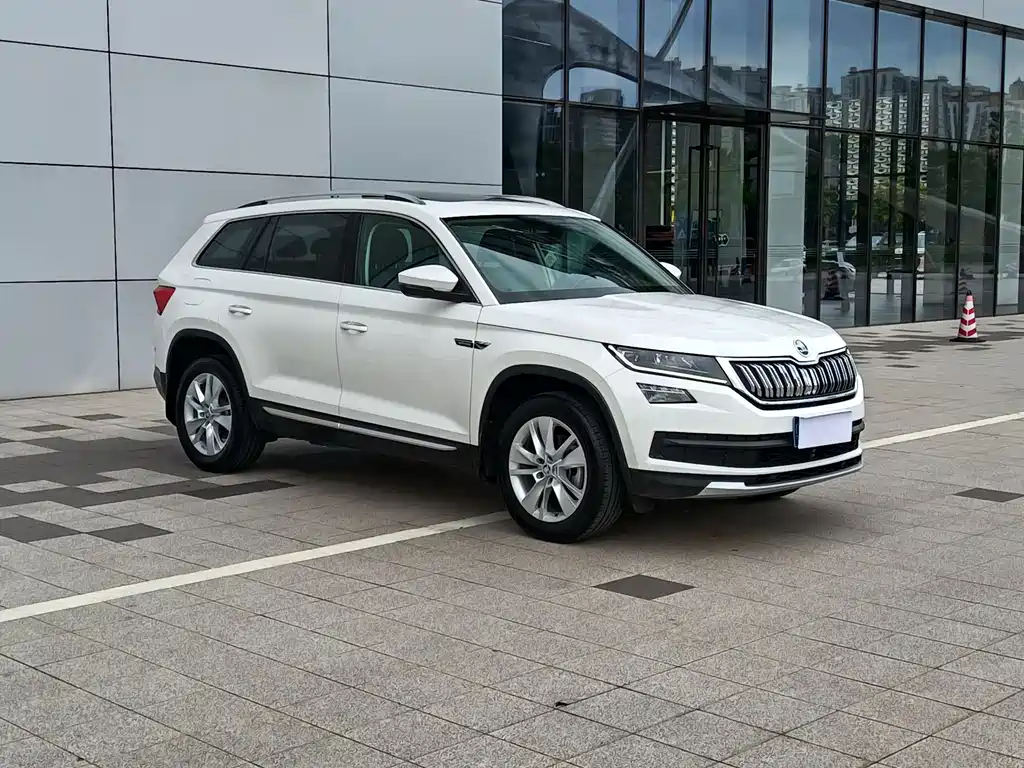 Skoda Kodiaq 2018 TSI330 5 мест Luxury