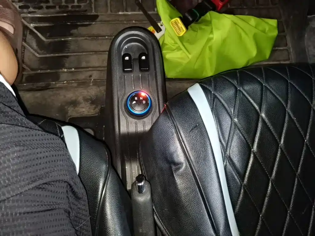 Wuling MINIEV — миниатюра 14