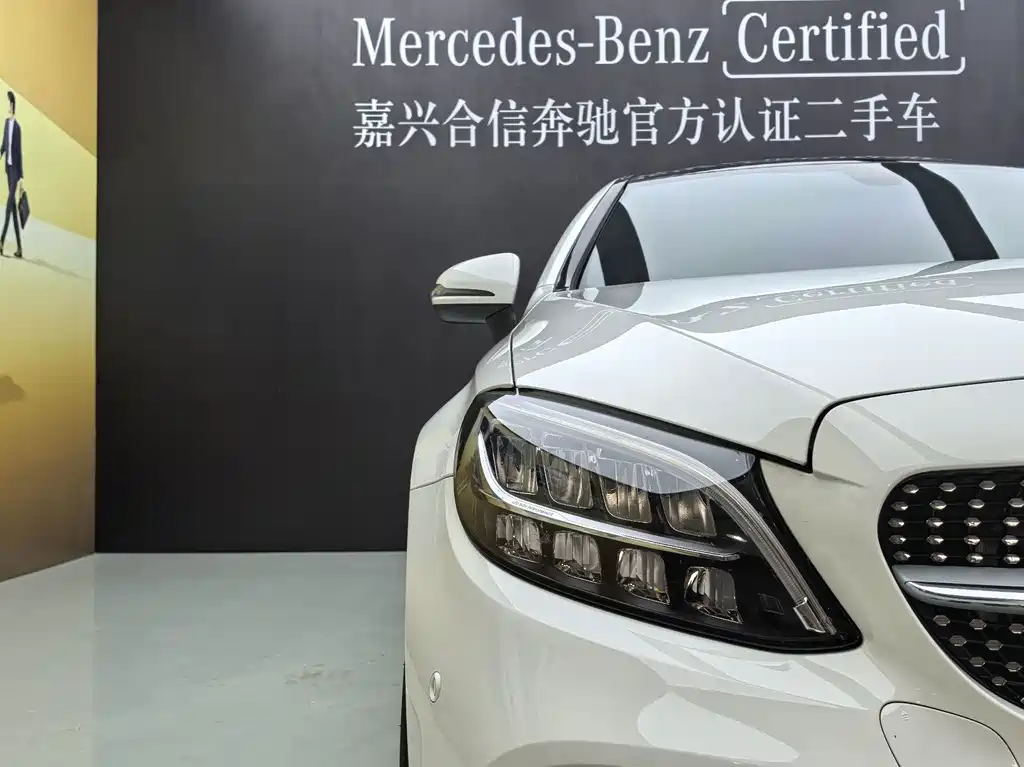 Mercedes-Benz C-Class (Import) — миниатюра 21