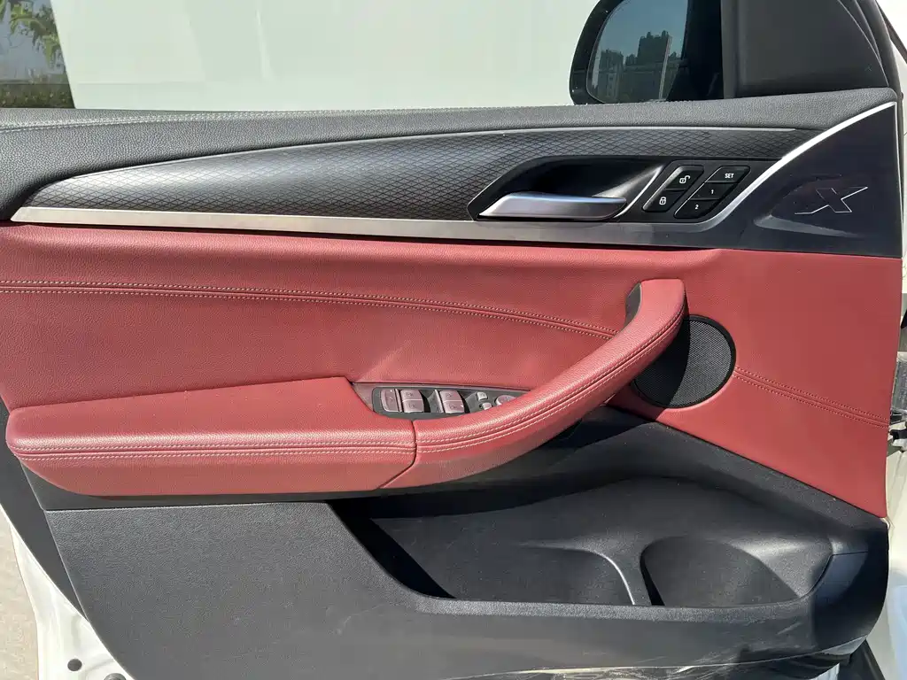 BMW X4 — миниатюра 7