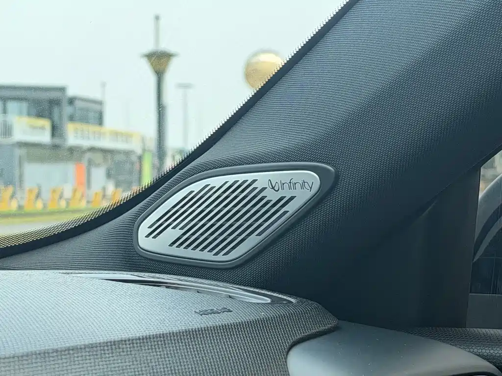 Lynk & Co 03 — миниатюра 27