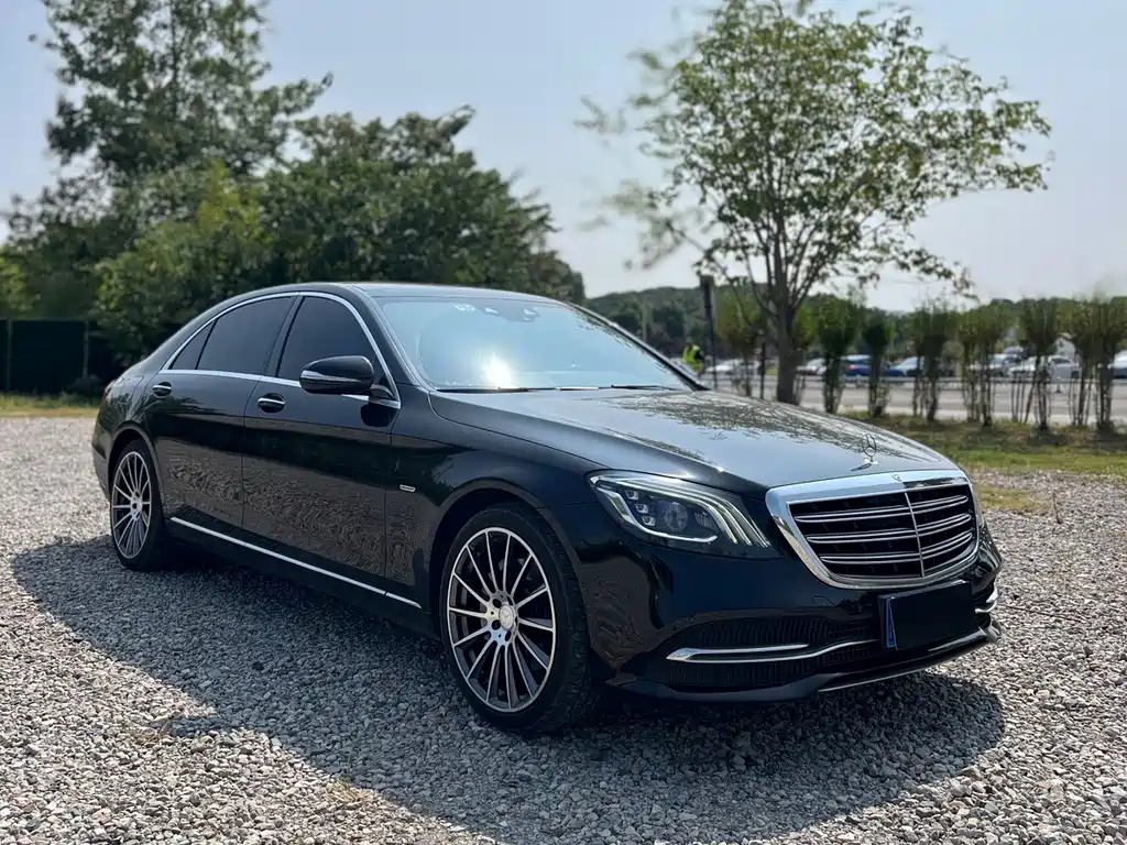 Mercedes-Benz S-Class — миниатюра 3