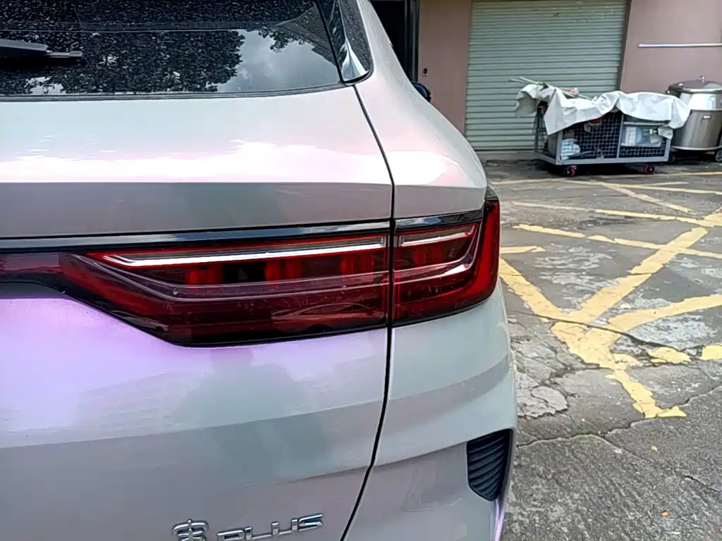 BYD PLUS New Energy — миниатюра 8