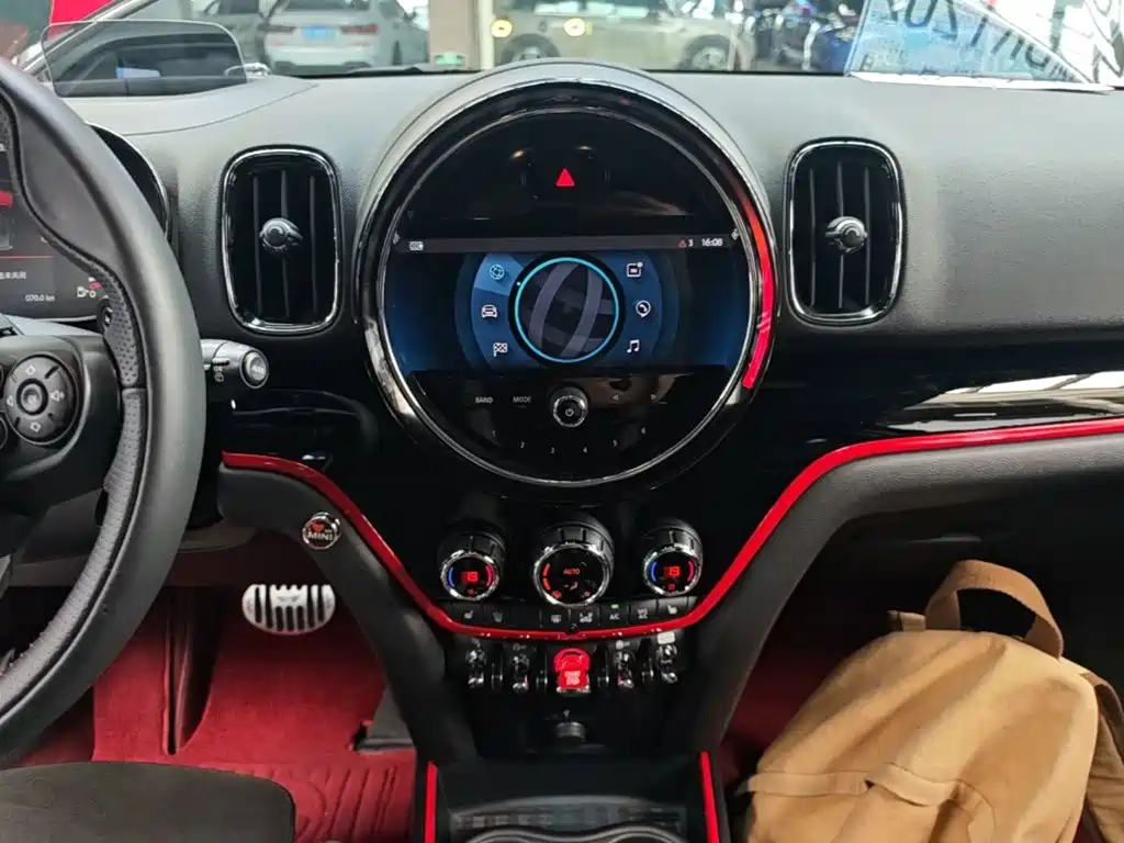 MINI Mini JCW Countryman — миниатюра 13
