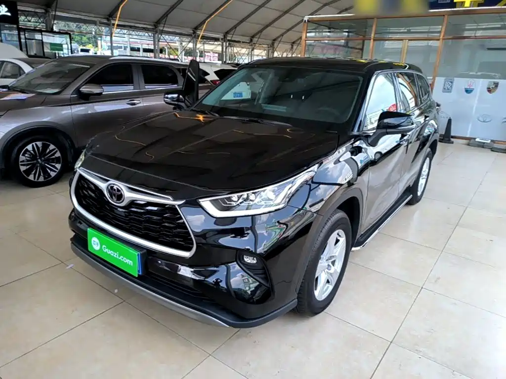 Toyota Highlander — миниатюра 2