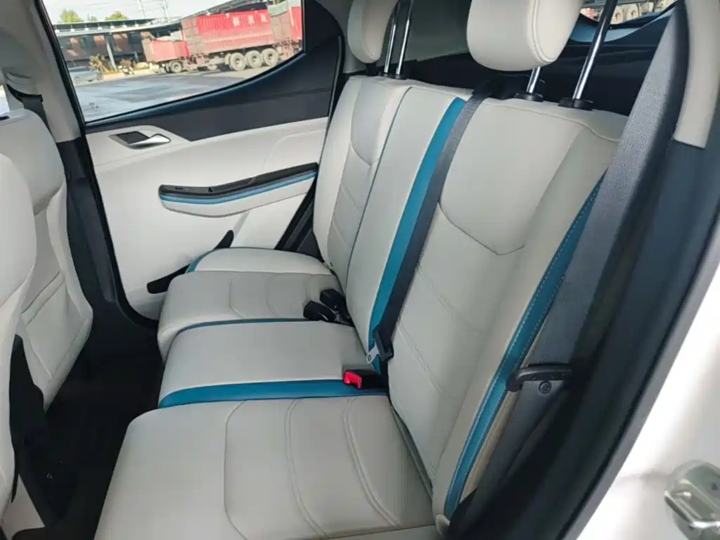 BYD Yuan Pro — миниатюра 17