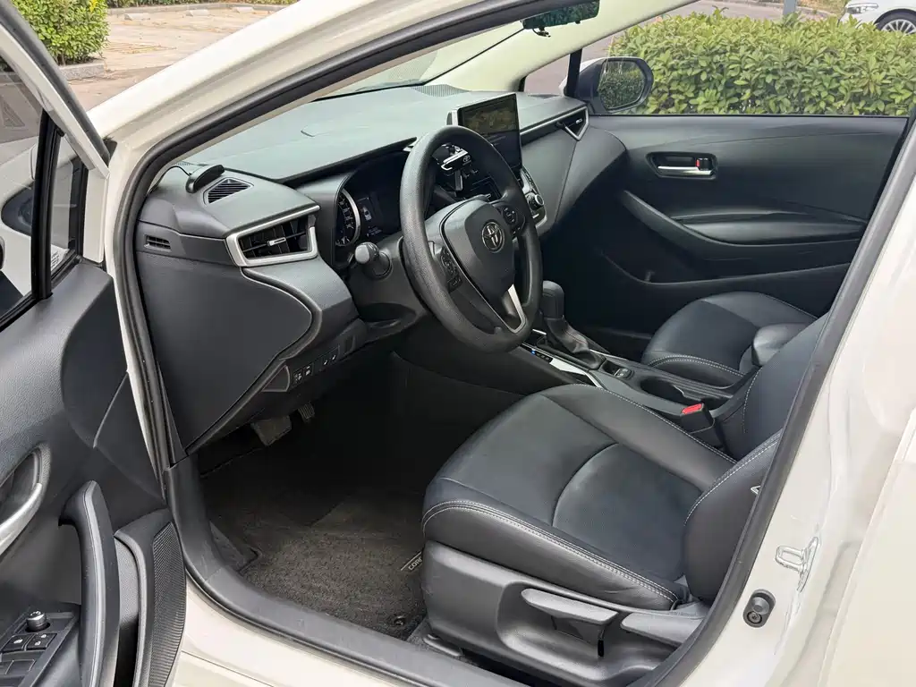 Toyota Corolla — миниатюра 4