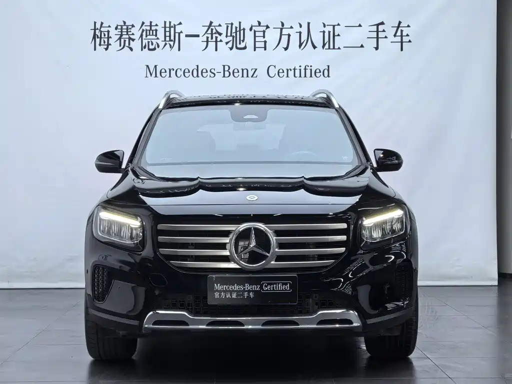MERCEDES-BENZ GLB