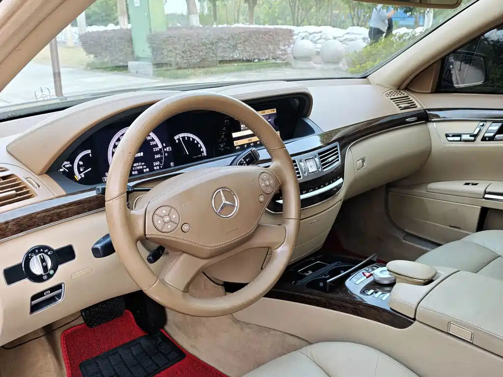 Mercedes-Benz S-Class — миниатюра 4