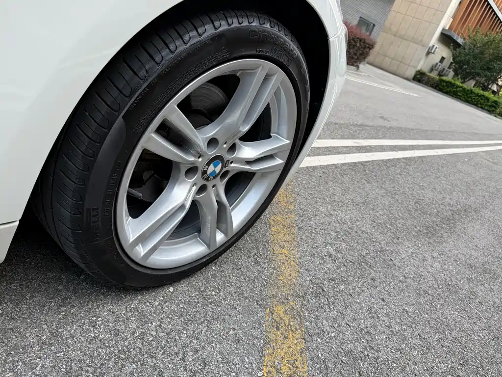 BMW 3 Series — миниатюра 15