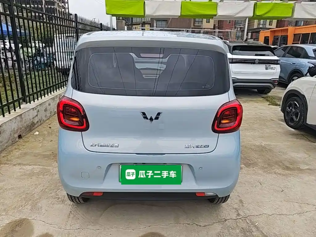 Wuling MINIEV — миниатюра 6