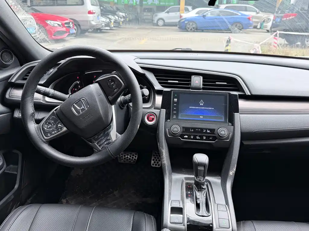 Honda Civic — миниатюра 6