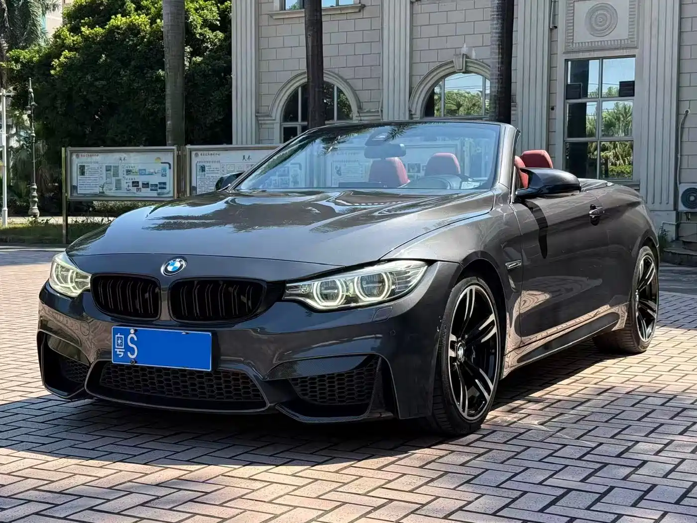 BMW M4
