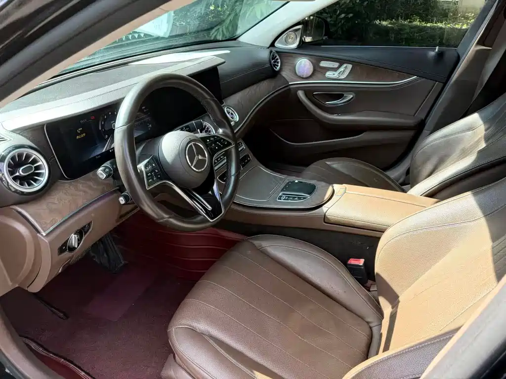 Mercedes-Benz E-Class E 2016 E 300 L Fashion
