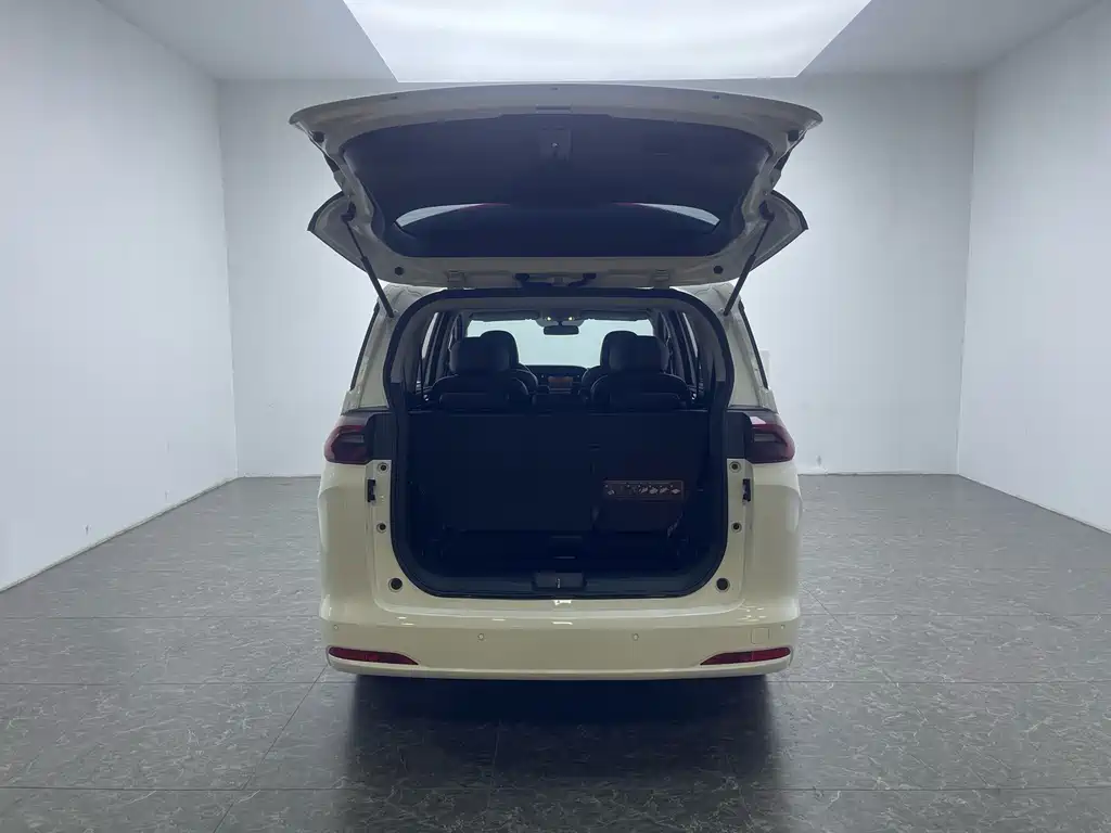 GAC Motor Trumpchi M6 — миниатюра 7
