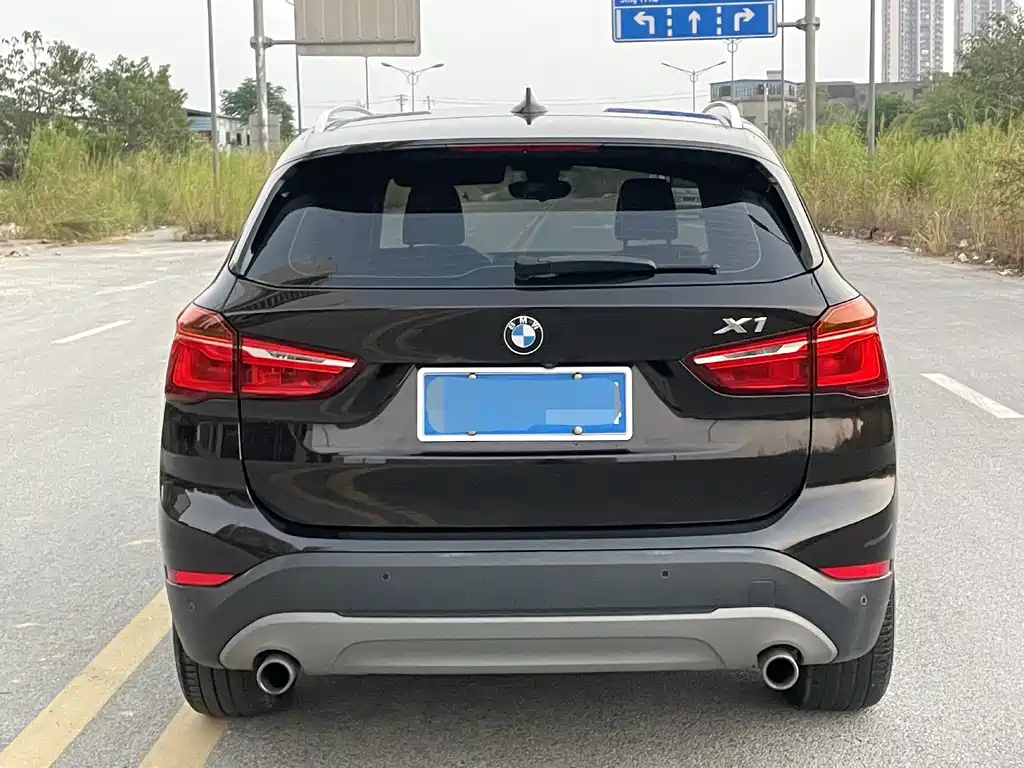 BMW X1 — миниатюра 5